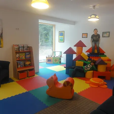 Kristan סנט קנזיאן